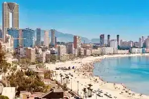 Luxury Apartment with pool by Poniente beach, Финестрат