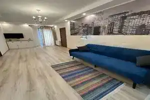 Located in center of the city,near university,10 minutes from center on foot...., Кутаиси