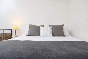 Loft a Chiaia a Pochi Passi Dal Lungomare, Неаполь