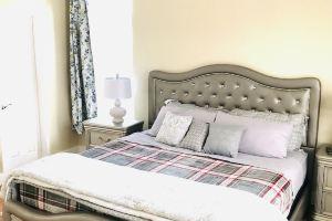 Cozy Stay near UCHealth and Anschutz Hospitals, Аврора