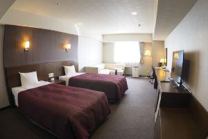Castle Inn Toyokawa, Тоёхаси