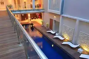 Ohana Hotel Kuta, Кута