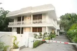 Diplomat, Chanakyapuri New Delhi- A Boutique Hotel, Дели