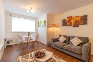 2BR Luxurious Apartment in the Centre of Edgbaston, Бирмингем