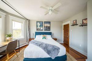 Luxury 8 BR/4.5 Ba - Just 1 block from the Beach!, Атлантик-Сити