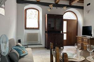 2 Bedroom Private vacation home in Montefiascone, Монтефьясконе