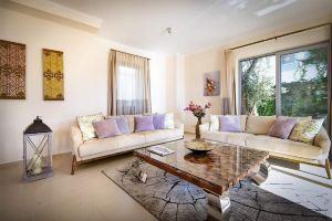 Magical view, private pool, stylish, Ялыкавак