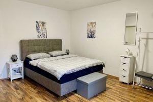 EasyStay#1 Cozy studio near the clinic, with Netflix, kitchen & bathroom, Бад-Эйнхаузен