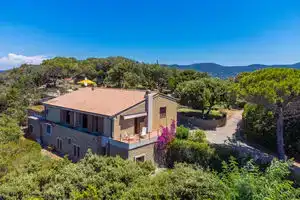 Villa Giuliana, Пунта-Ала