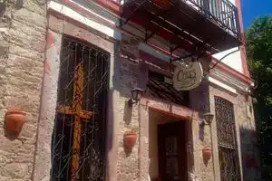 Cadis Pansiyon, Айвалык