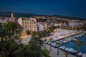 Aminess Younique Narrivi Hotel, Цриквеница