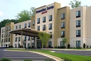 SpringHill Suites Winston-Salem Hanes Mall, Уинстон-Салем
