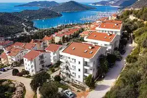 Saylam Apart Evleri, Каш