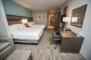 Holiday Inn Express & Suites Lake Charles South Casino Area, Лейк-Чарльз