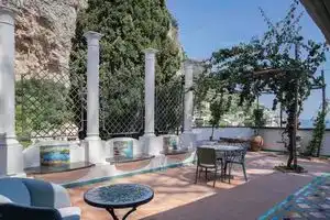 Hotel «Relais Villa Annalara», Амальфи