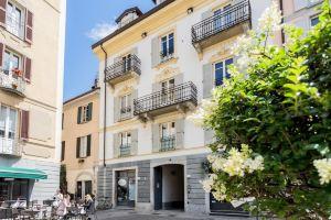 Co-C933-Pvol10a1 - Shades of Como with Private Terrace, Комо