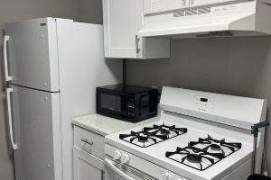 Charming 1-bedroom apartment with WiFi, AC in terrific Atlanta, Атланта