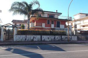 MODERN AND COZY APARTMENT NEAR THE SEA OF RECANATI, Джиардини-Наксос