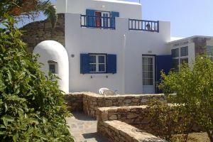 Voula Apartments & Rooms, Миконос