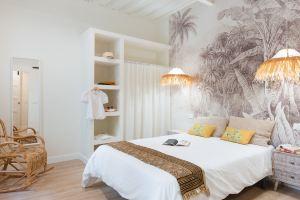 Atenea Malaga Apartments, Малага