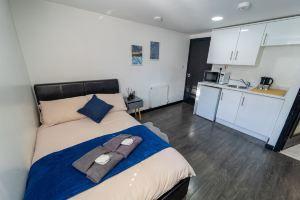 44 North Road Studios Near QE and Uob, Бирмингем