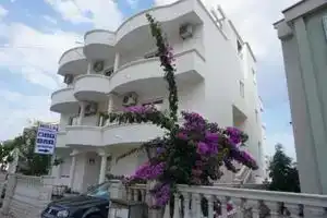 Molla Apartments, Ульцинь