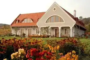 Гостевой дом «Koczor Winery & Guesthouse», Балатонфюред