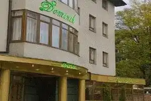 Dominik Hotel, Донецк