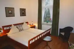 Hotel Alt-Lennep, Ремшайд