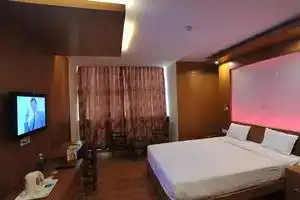 Hotel «Emarald, New Delhi», Дели