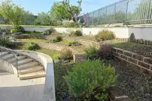 Vacation with family or friends in Pompeii in apartment with garden and parking space, Скафати