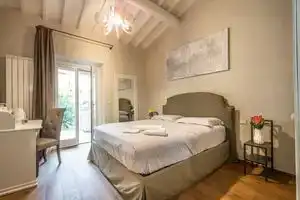 La Piccola Corte, Ареццо