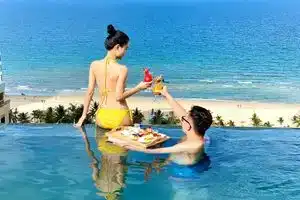 Santa Luxury Hotel, Дананг