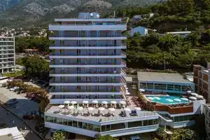 Hotel «Lamadu Sutomore», Сутоморе