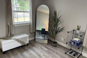 Modern Spacious Suite in Central SA/10 min to Downtown! RiverWalk! The Alamo!, Сан-Антонио