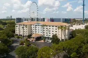 Отель «Fairfield Inn & Suites by Marriott Orlando International Drive/Convention Center», Орландо