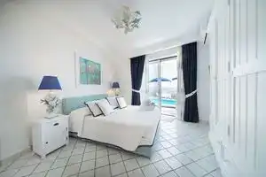 Мини-отель «Relais Bijoux Ischia», Искья