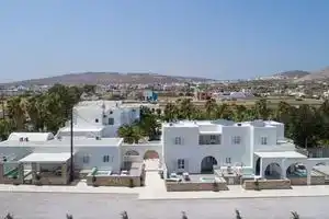 De_Naxia Suites, Перисса