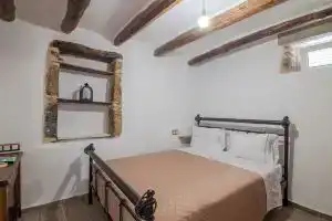 Sellia Stone House - your summer retreat, Плакиас
