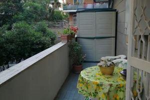 Very quiet apartment a few minutes from the sea and the train to Rome, Лидо-ди-Остия