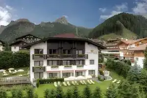 Hotel «Tyrol», Сельва-ди-Валь-Гардена