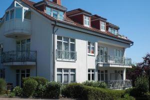 Comfortable apartment with 2 bedrooms, balcony, WiFi, renovated in 2016, Грёмиц