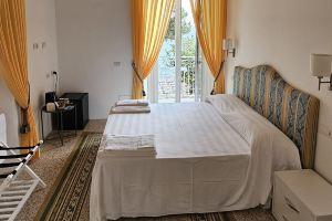 Galene - Beachfront in Costa d'Amalfi, Майори