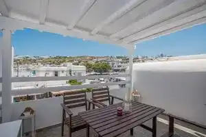 Charming Cycladic-Style Home in Mykonos Old Town, Миконос