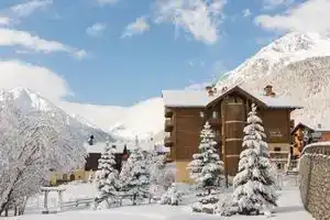 Hotel «Amerikan», Ливиньо