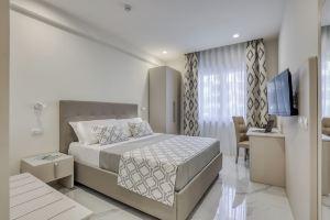 Vomero High Hotel, Неаполь