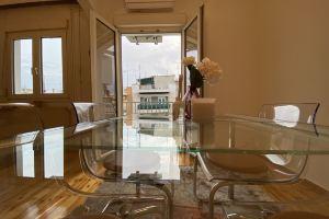 Modern, Centrally Located Apartment, Салоники