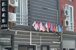 Çigli Vegas Pansiyon, Измир