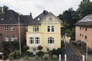 Large Apartment with Sauna in central Buxtehude.NO RENTAL TO FITTERS., Букстехуде