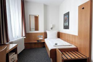 Hotel «Berliner Hof», Киль